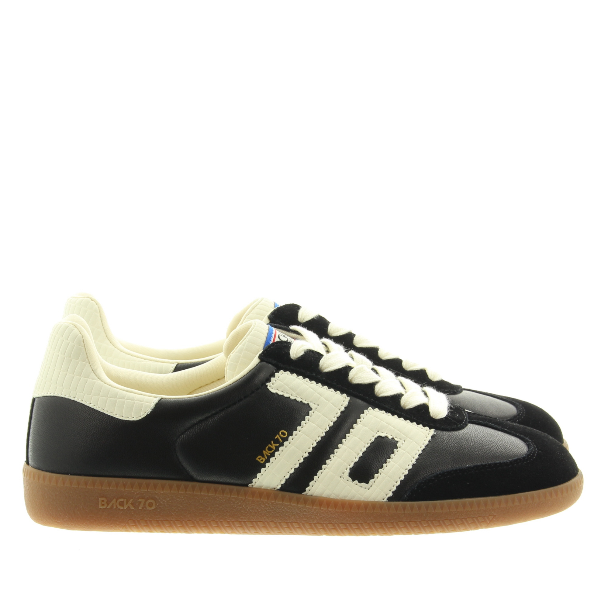Back 70 Cloud NC24 Black