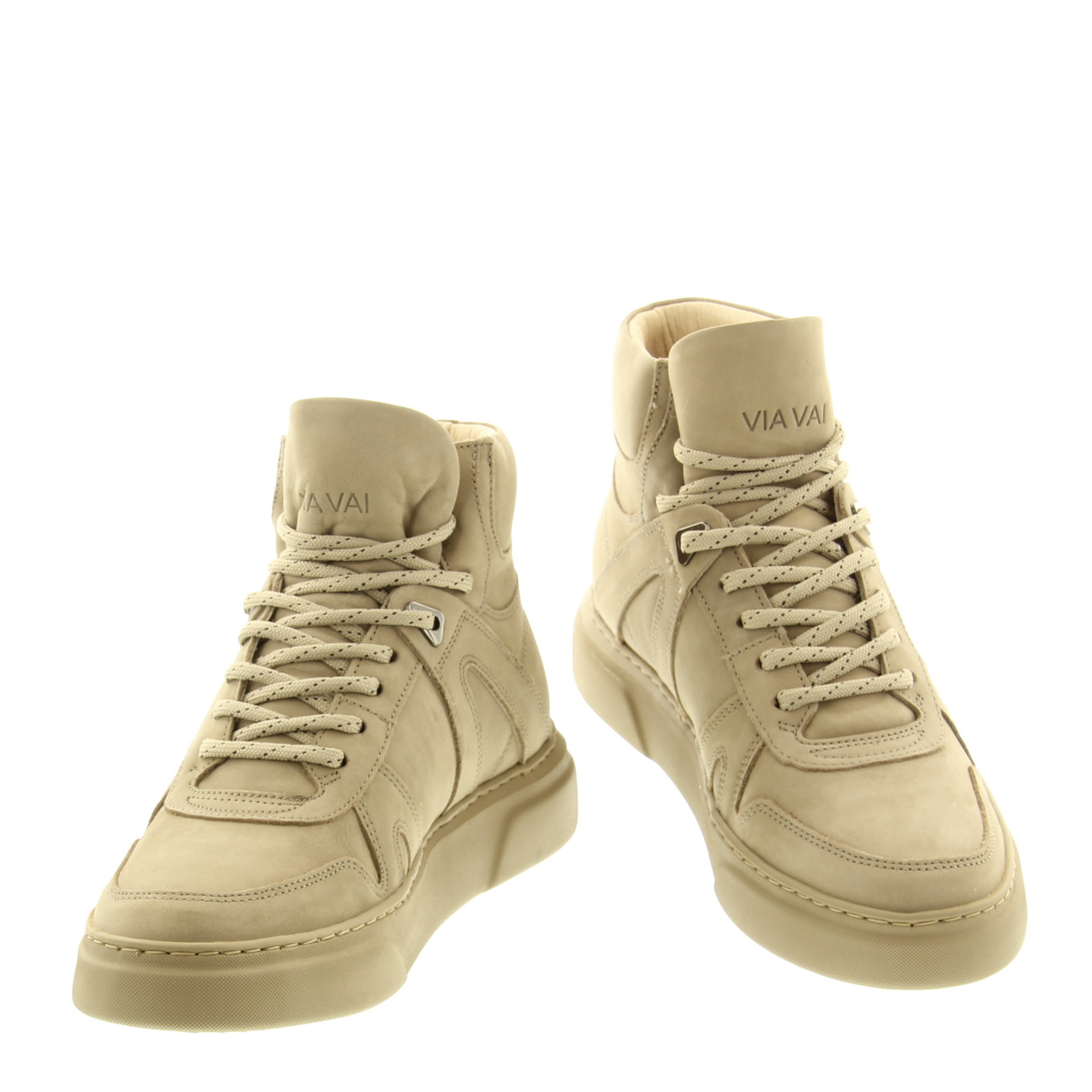 Bekijk hier de 5412067-01 018 | 013 Goias Farro van VIA VAI | by SHUZ