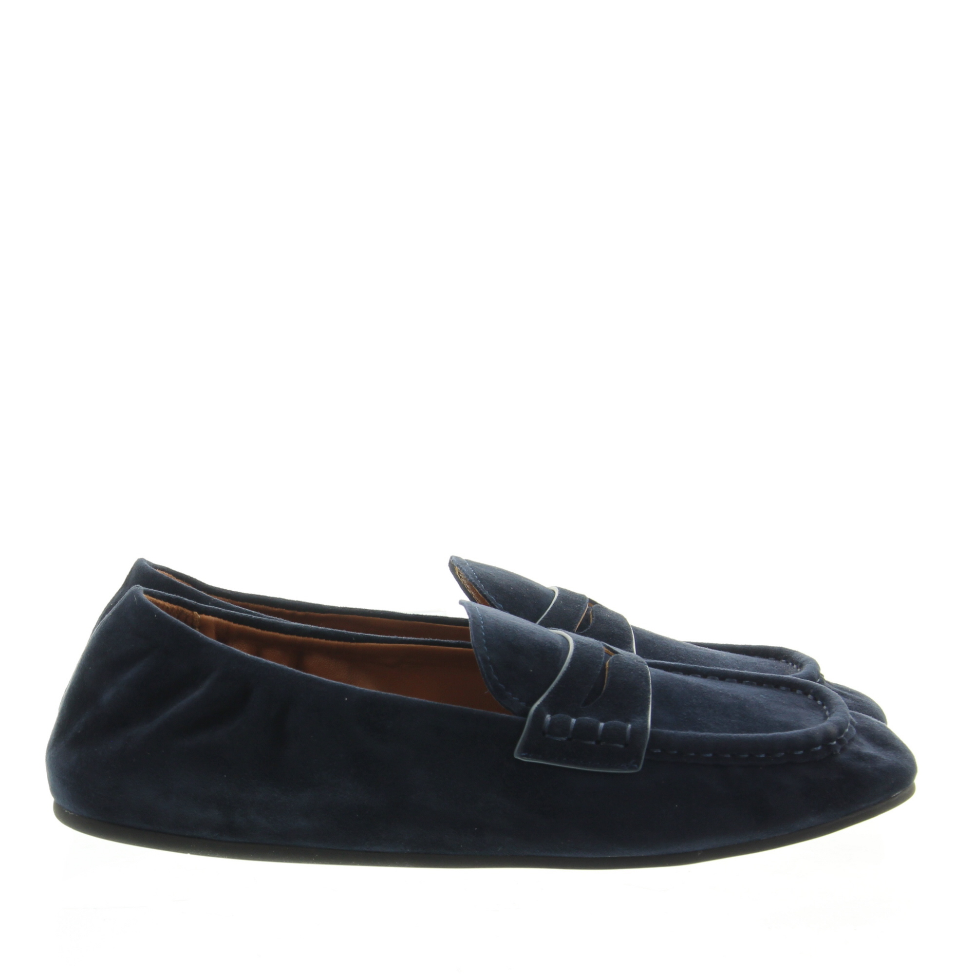 Miss Olivia Ila-A Navy