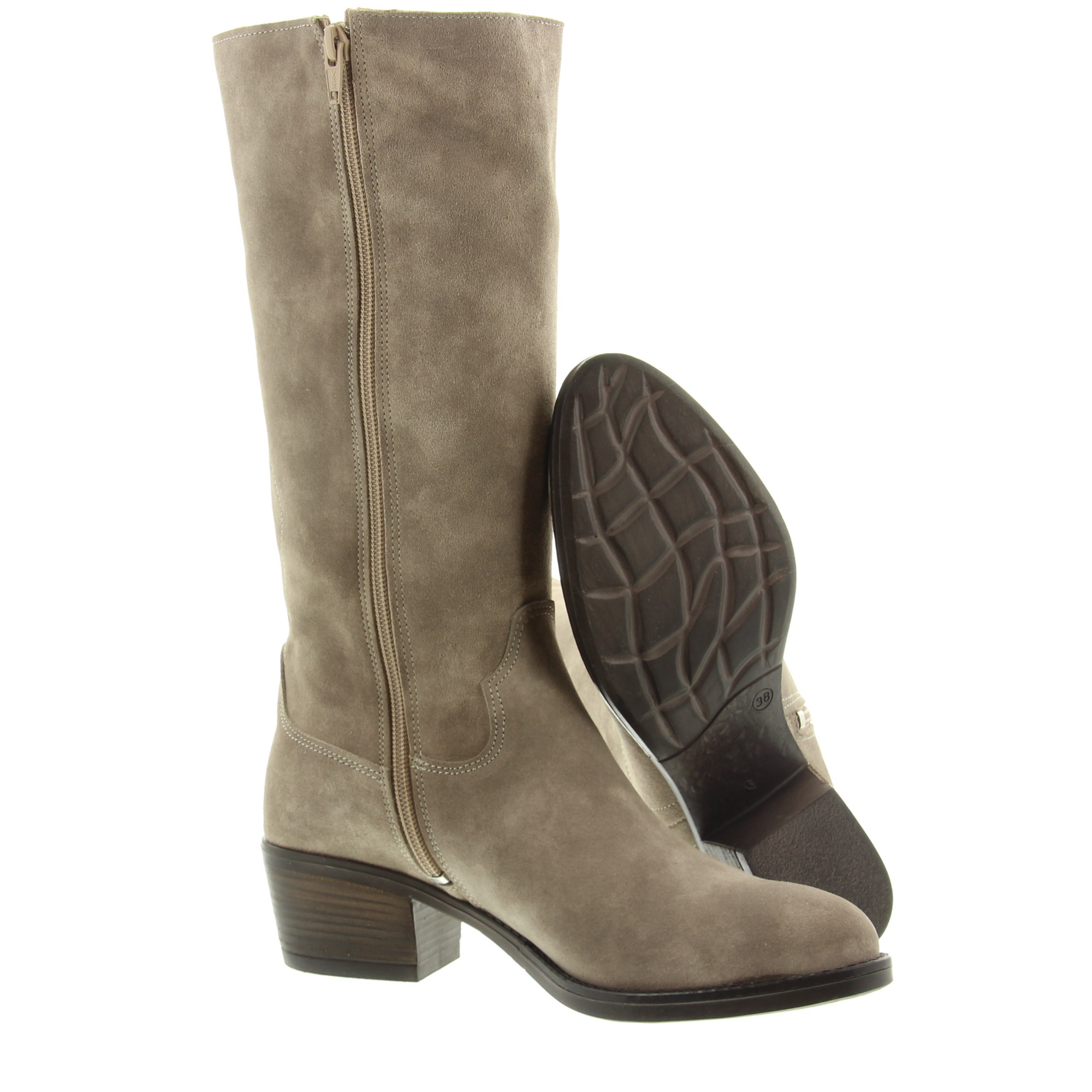 AQA A8817 A81.000 Elmwood