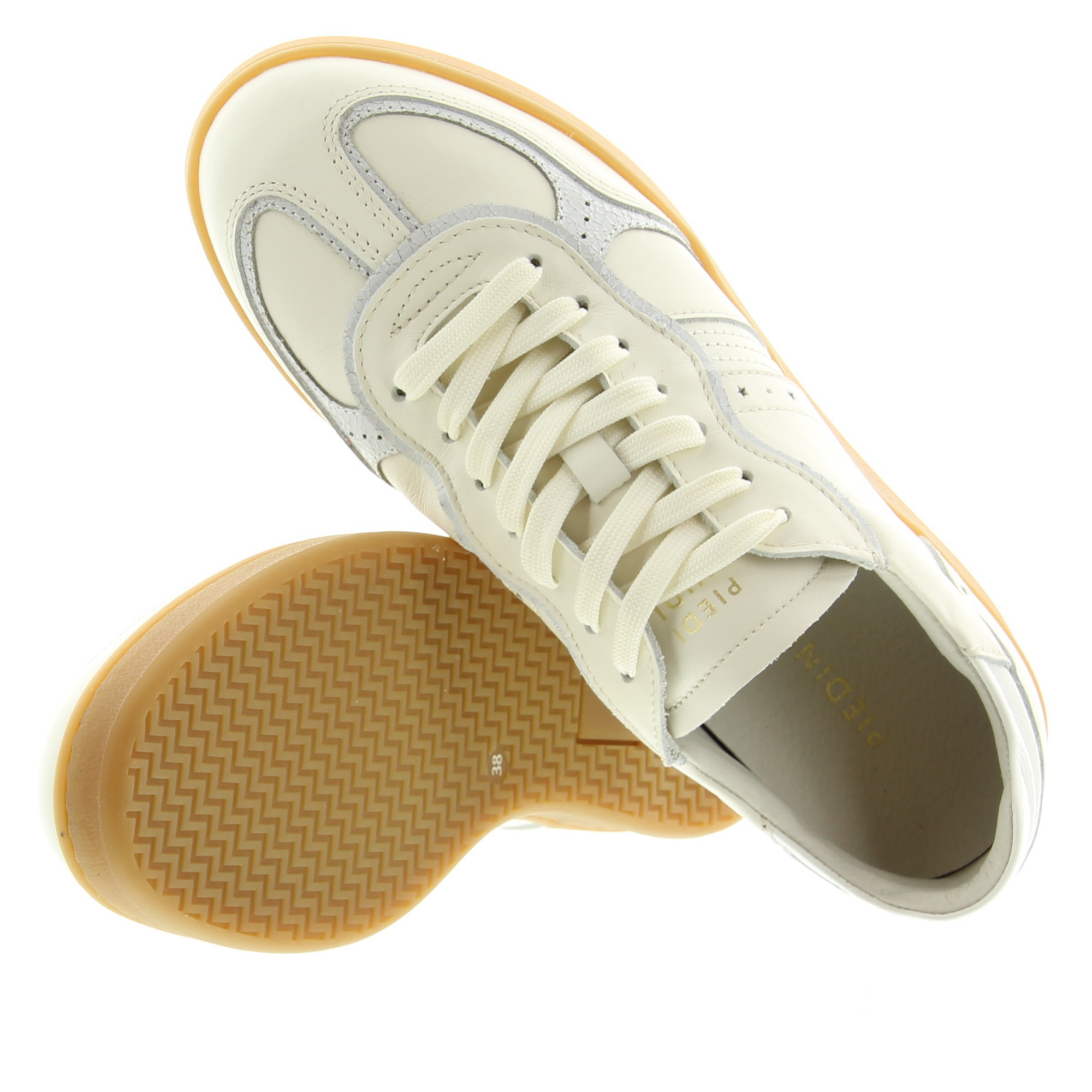 Piedi Nudi Imola 01.02 White Smog