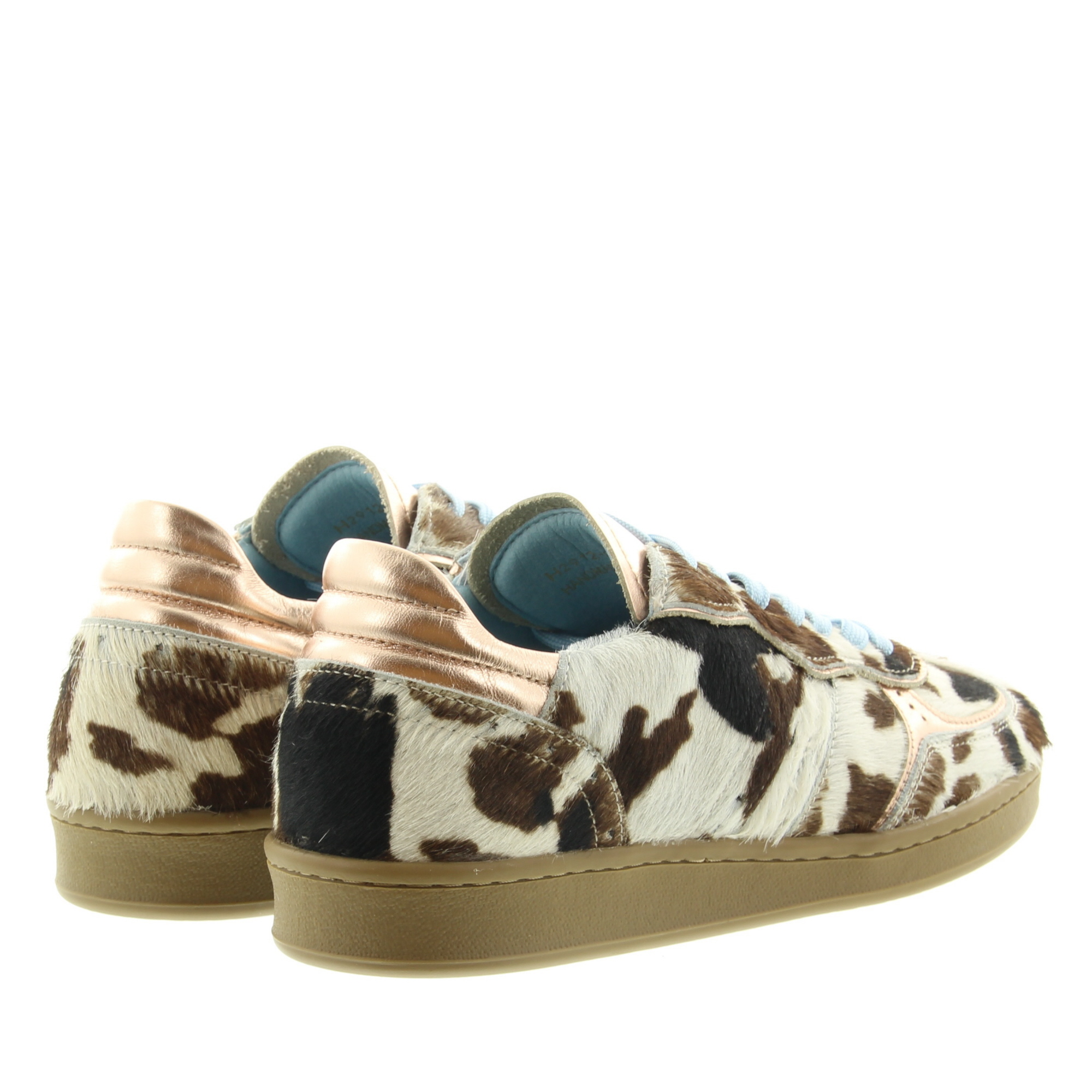 Piedi Nudi Imola 01.18 Cow Rose
