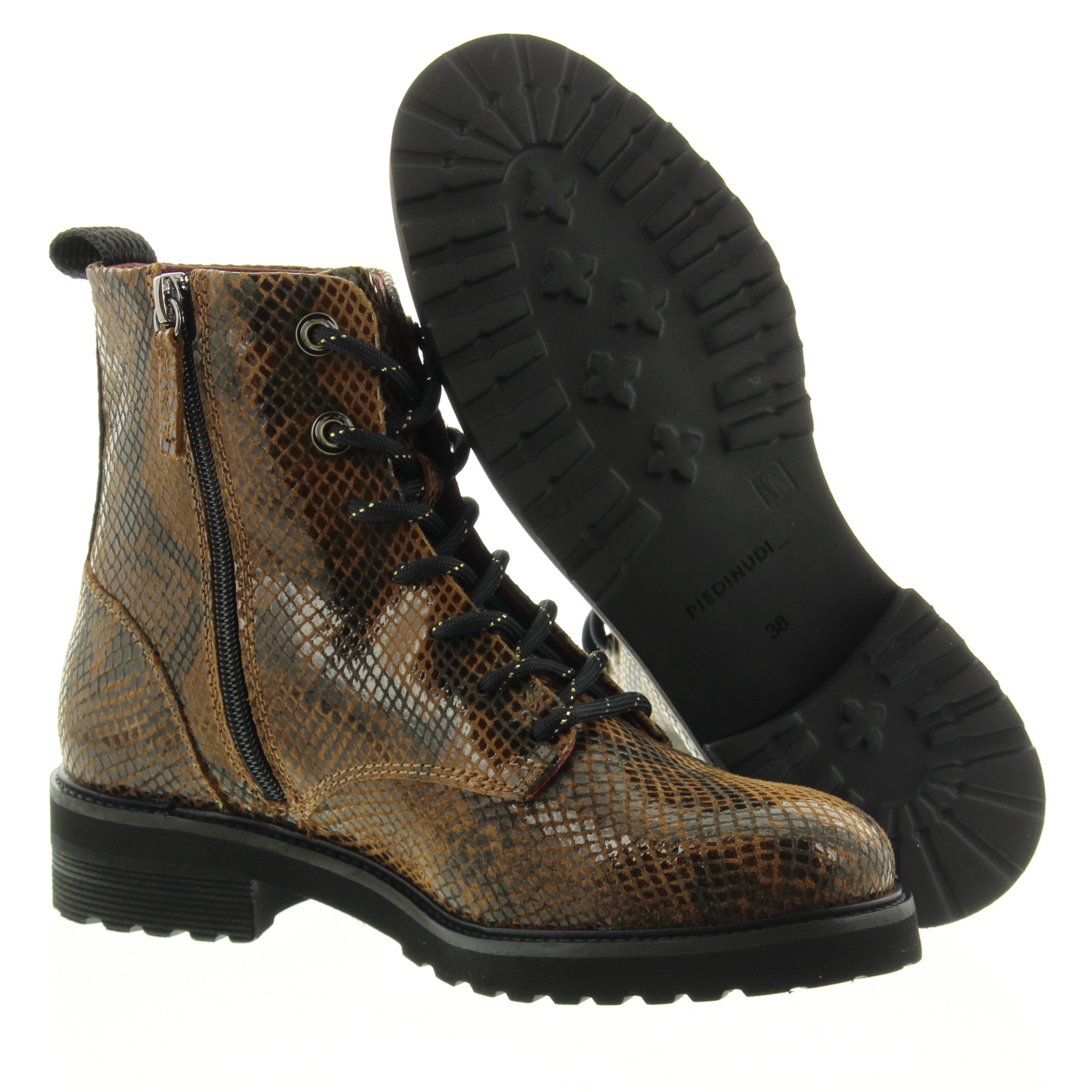 Piedi Nudi Hen 01.03 Brown Snake