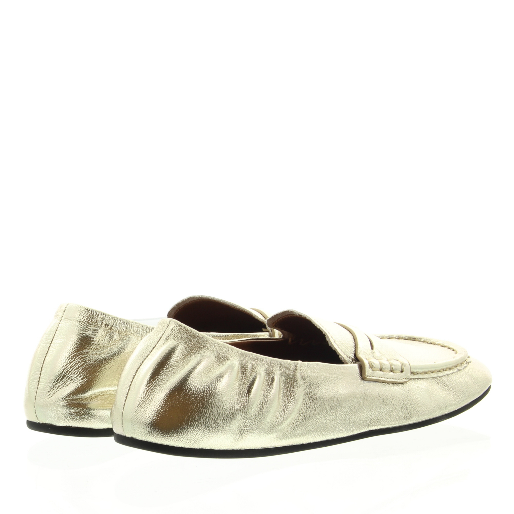 Miss Olivia Ila-A Lt Gold