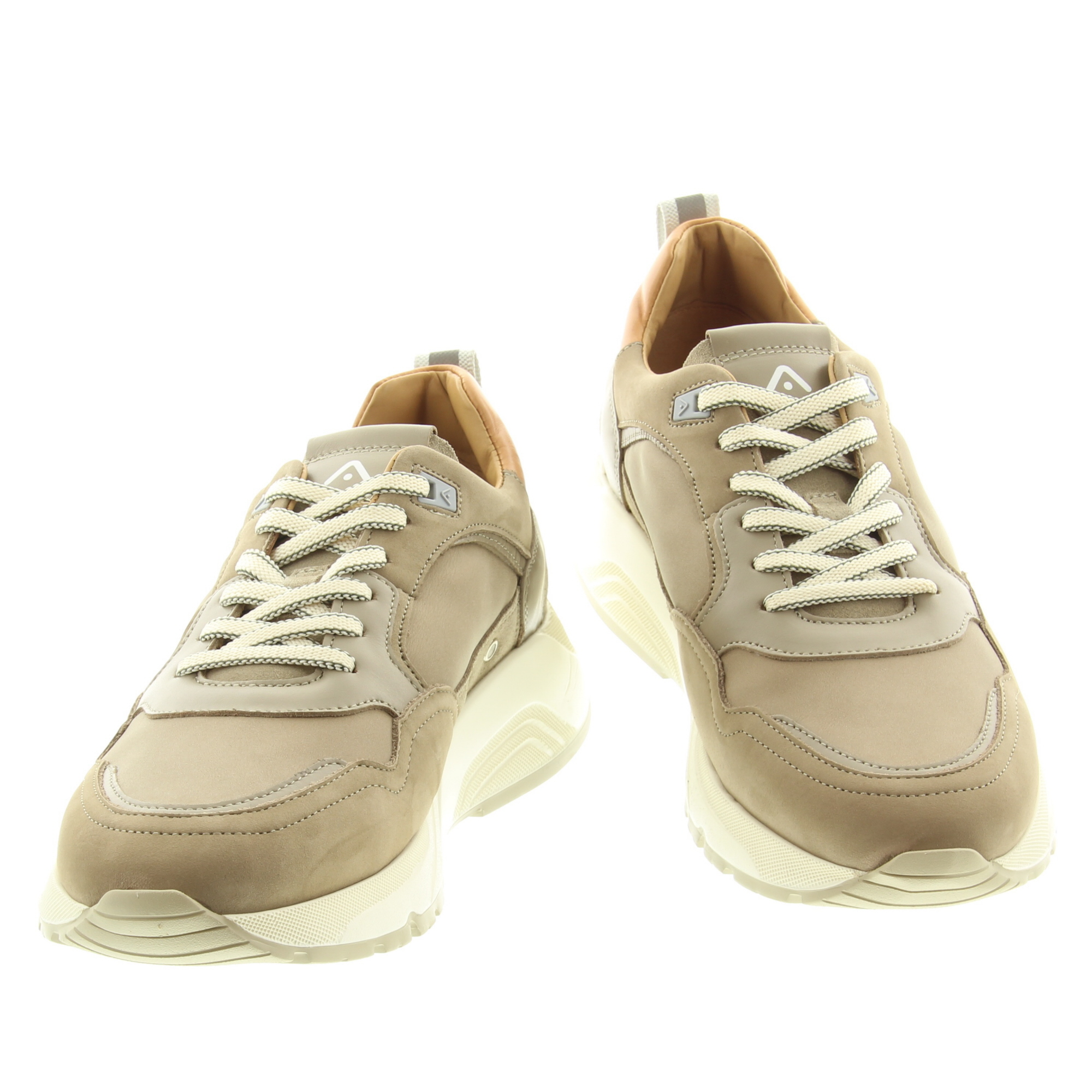Ambitious 13838A Strider Taupe