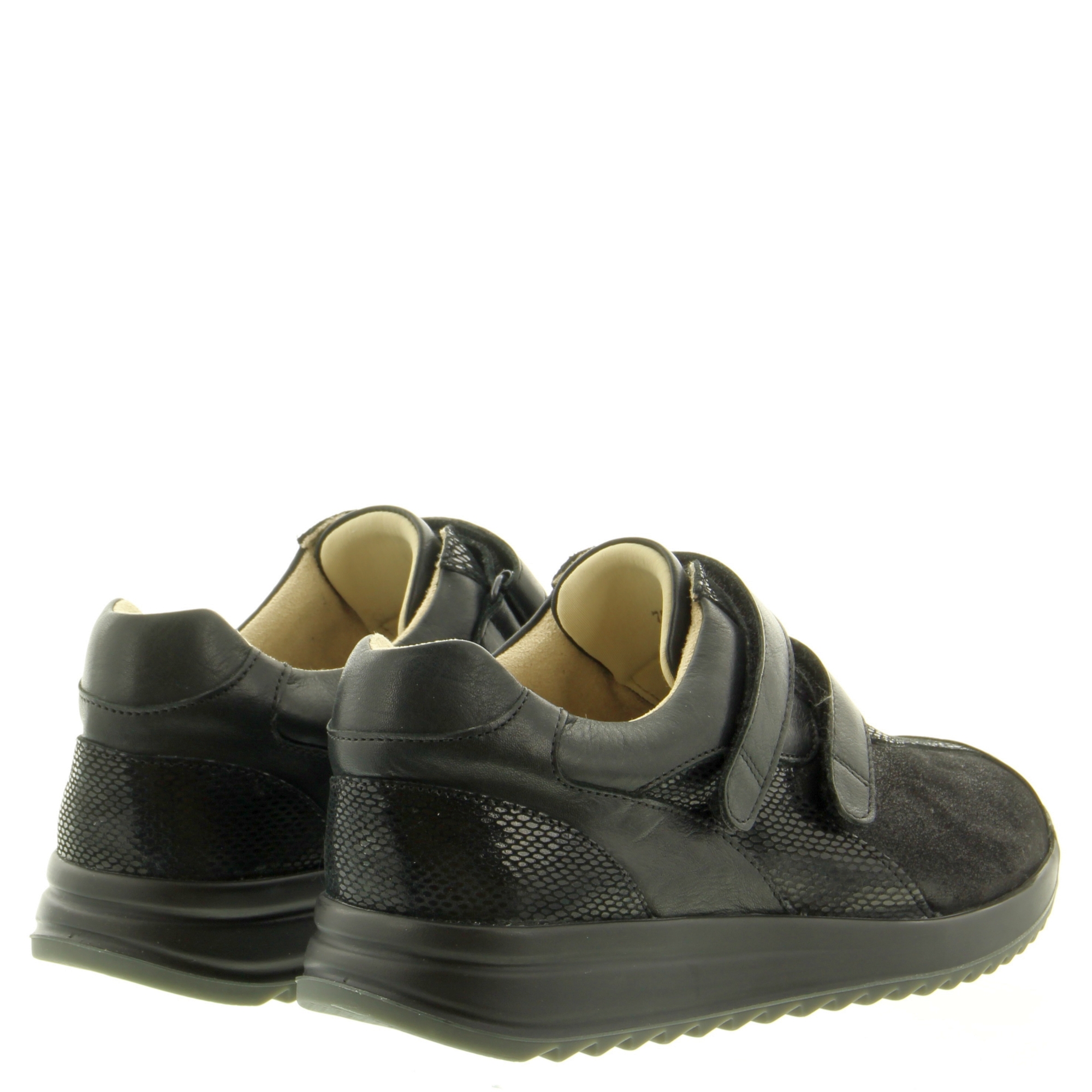 Xsensible 70057.2.001 Ilke Black