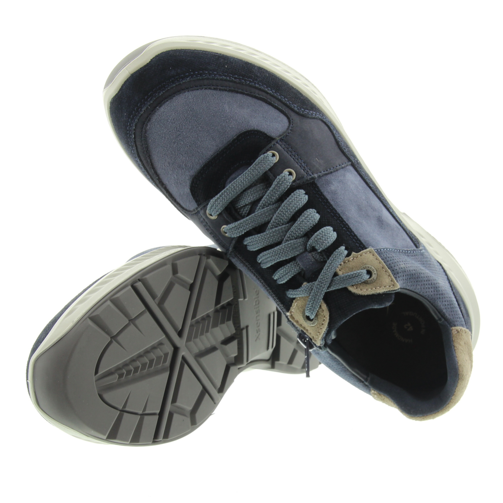 Xsensible 34202.2.218 Hudson HX Navy Combi