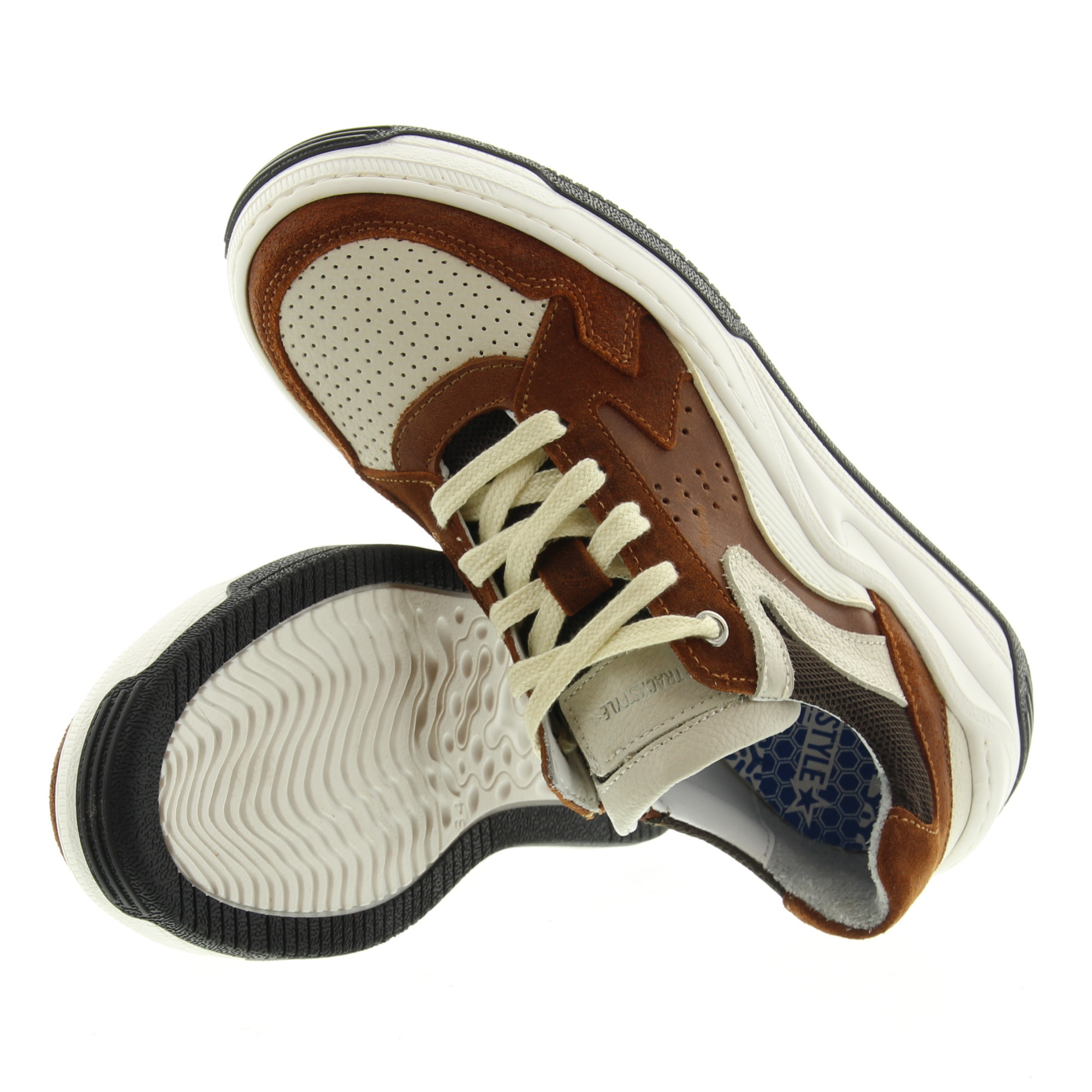 Twins Trackstyle 326350 W6 Bart Baas 513 Cognac