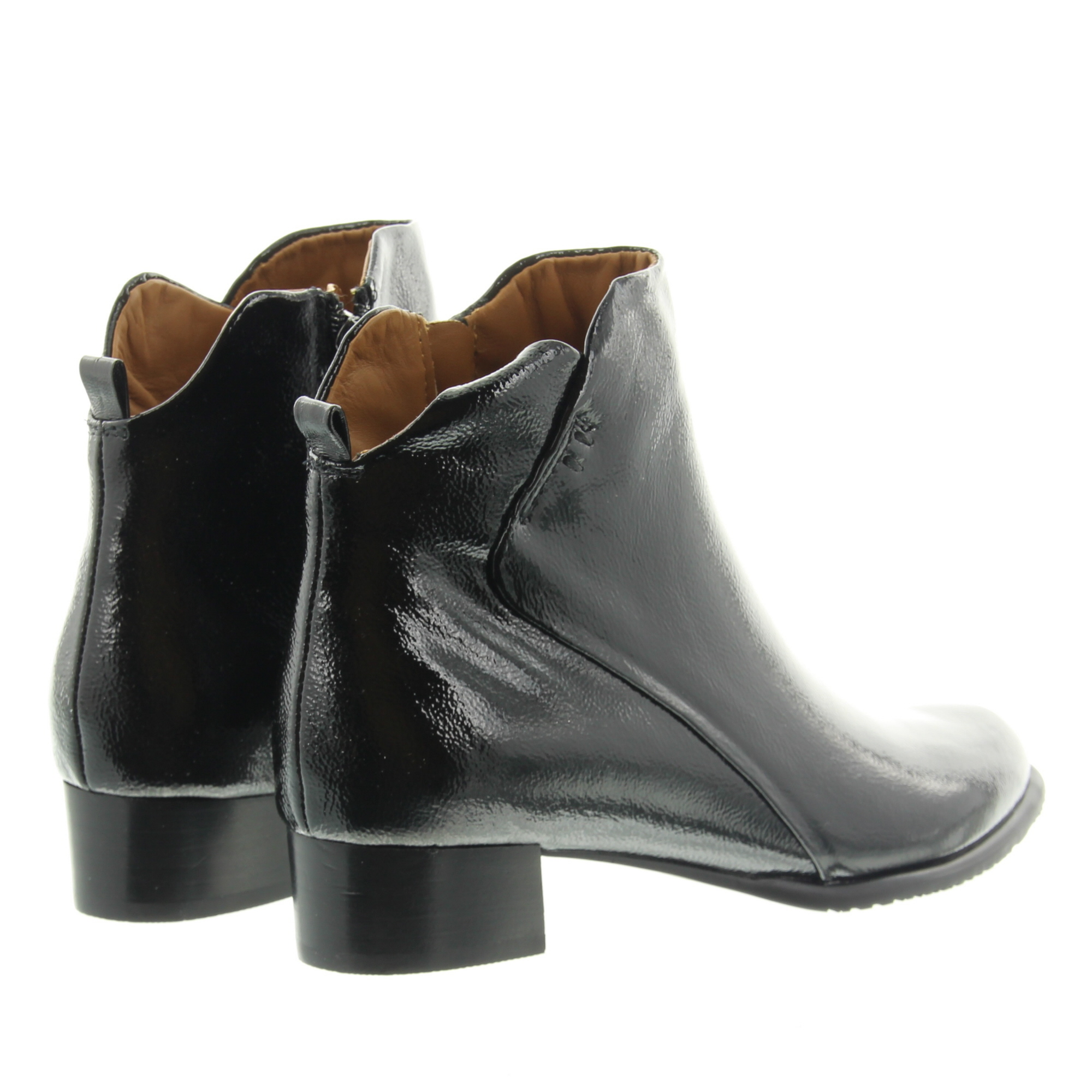 Everybody 86204 Vienna 001 Vernice Black