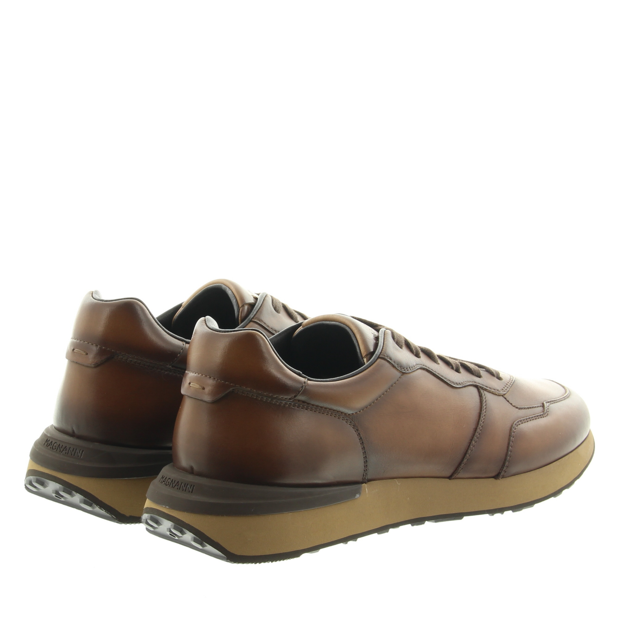 Magnanni 26313 Syros Leno