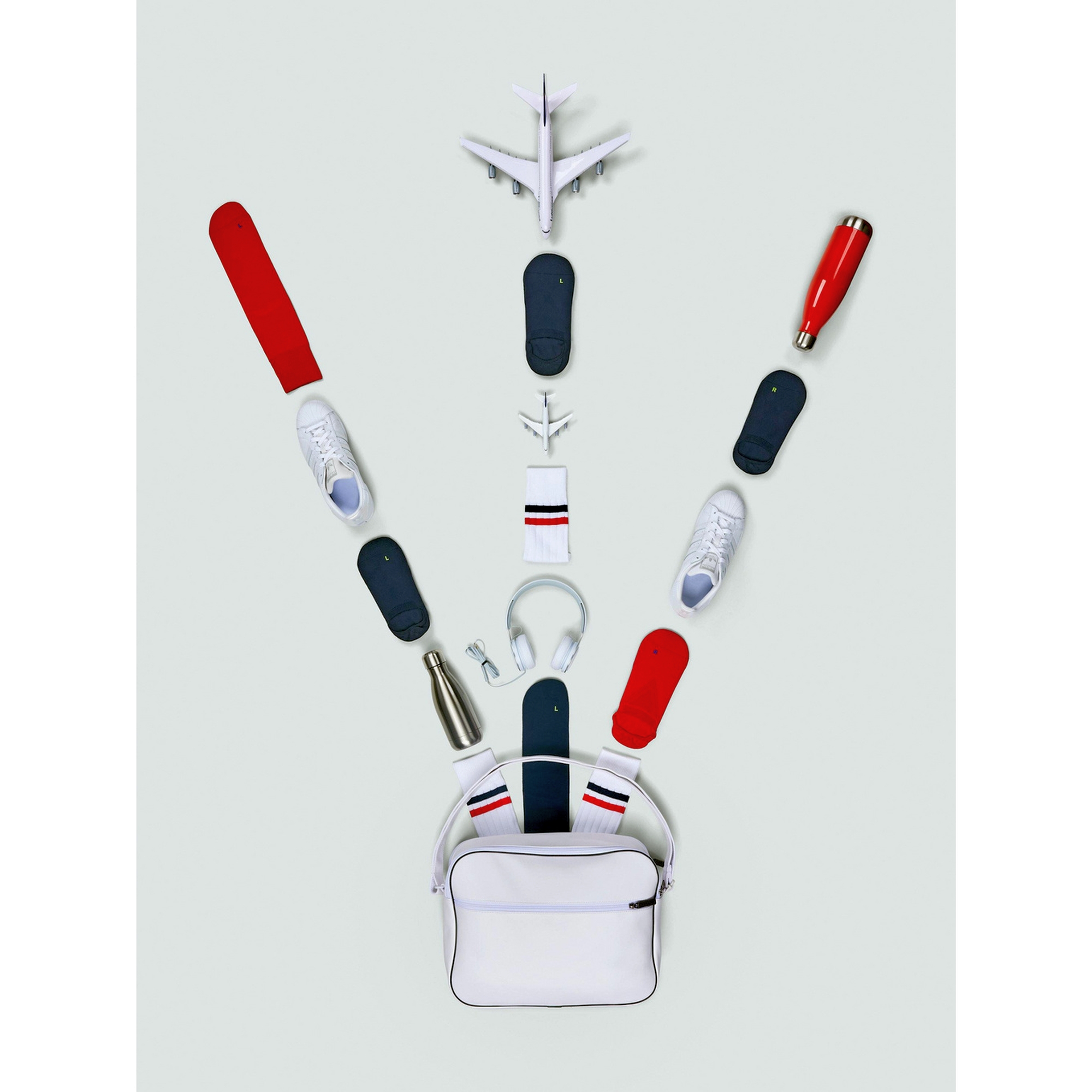 Falke 16675 Cool Kick Invisible 3775 Light grey Falke 16675 Cool Kick Invisible 3775 Light grey