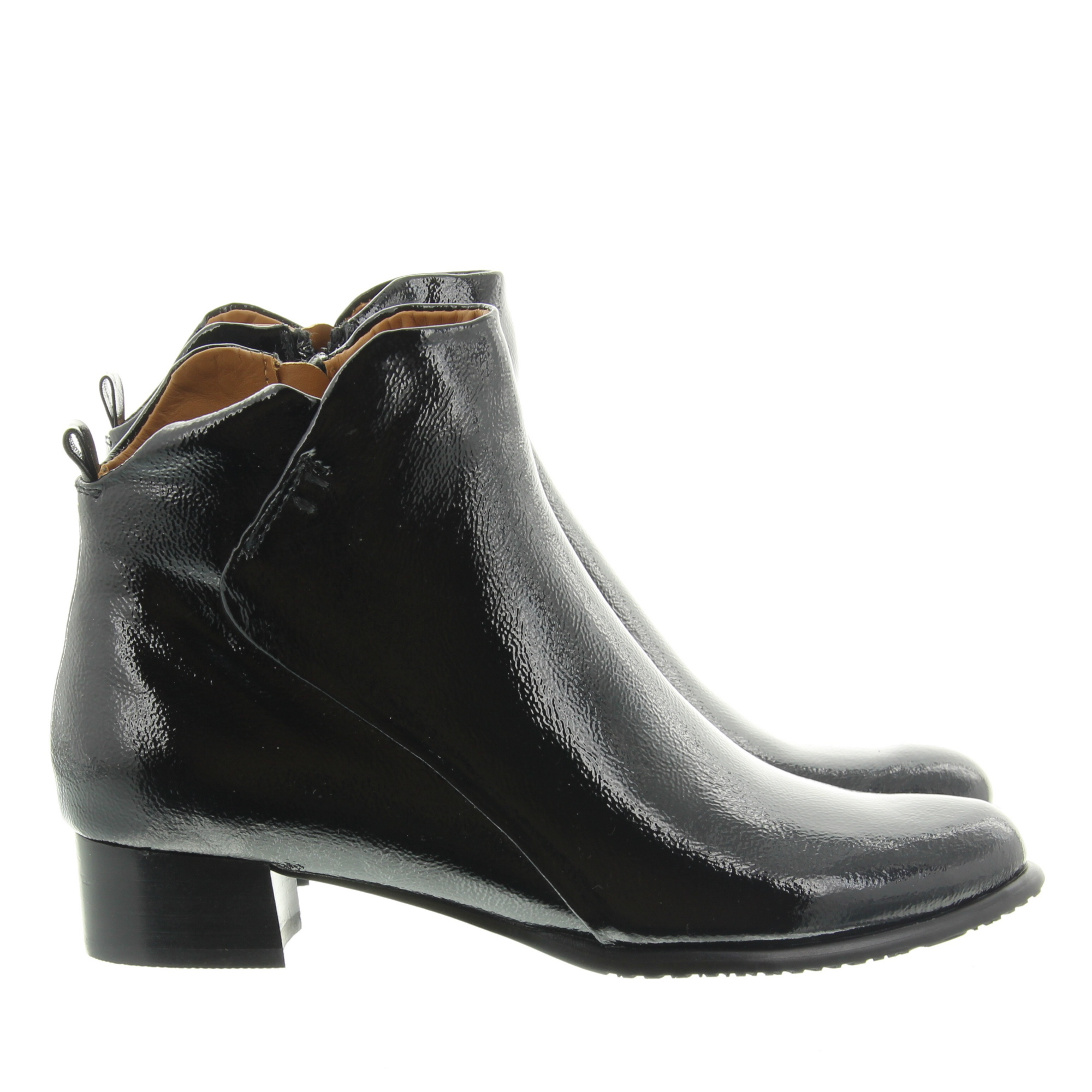 Everybody 86204 Vienna 001 Vernice Black