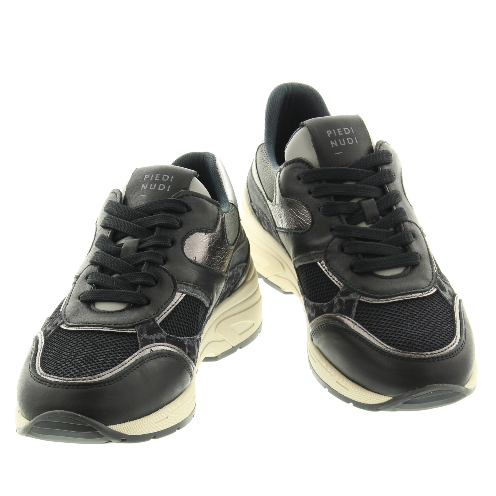 Piedi Nudi Kaya 05.09 Black Gun