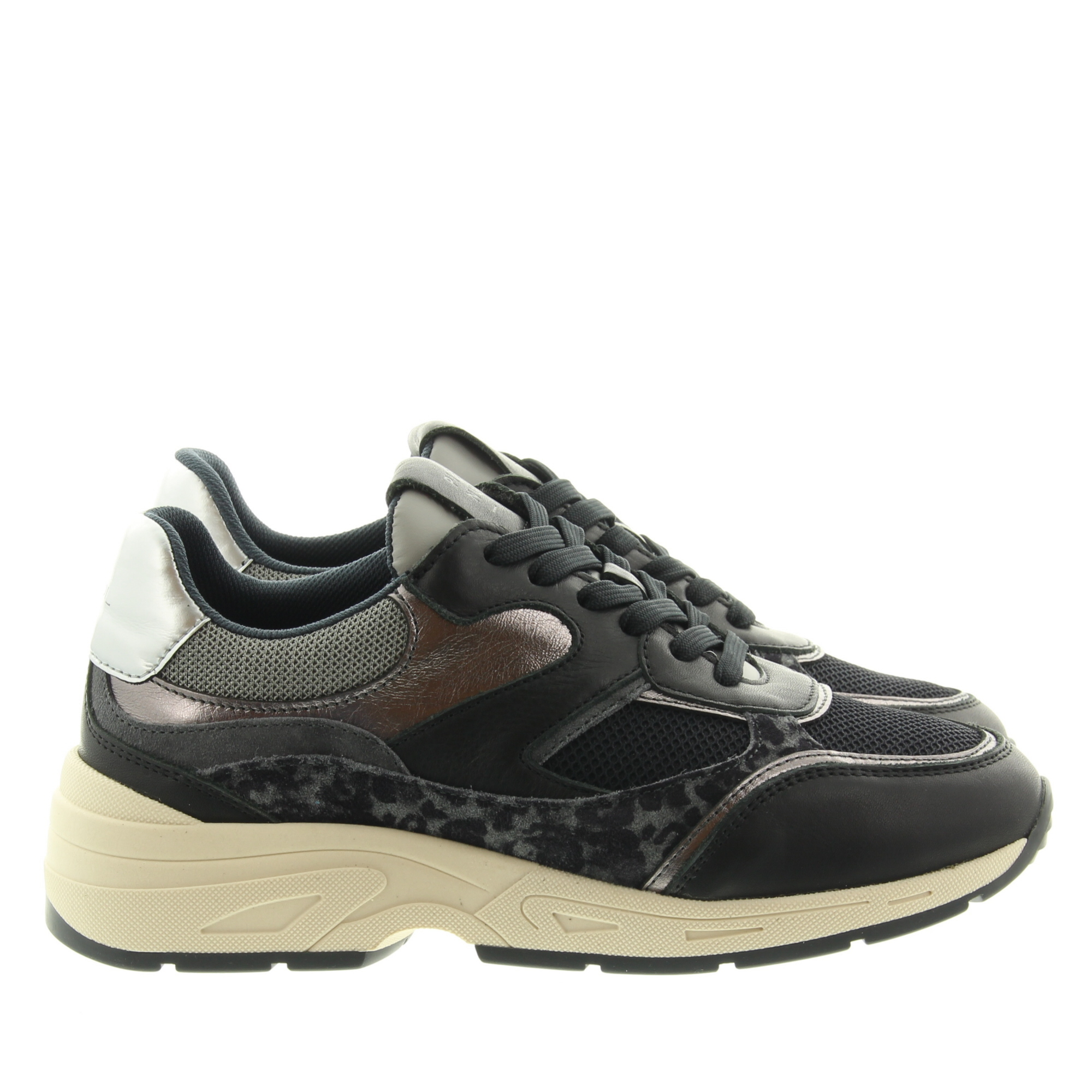 Piedi Nudi Kaya 05.09 Black Gun Piedi Nudi Kaya 05.09 Black Gun